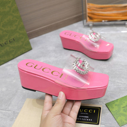 HIGH WEDGE PLATFORM WITH DOUBLE G IN PINK GLOSSY CALFSKIN