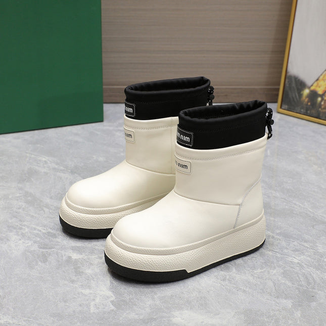 THICK-SOLED SNOW BOOTS IN WHITE CALFSKIN MIX BLACK NYLON
