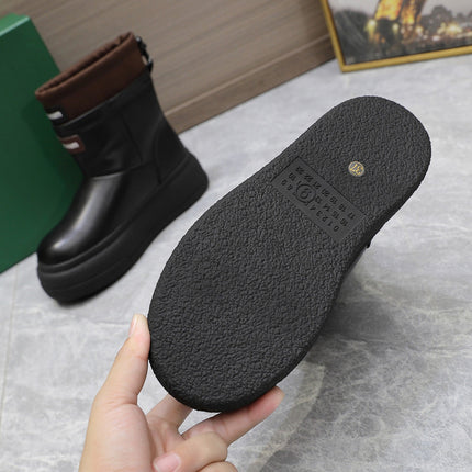 THICK-SOLED SNOW BOOTS IN BLACK CALFSKIN MIX CHOCOLATE NYLON