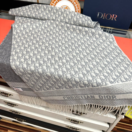 OBLIQUE 190 CM SCARF IN LIGHT GREY TECHNICAL CASHMERE 415487