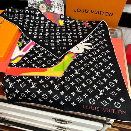 LV SCARF 90 CM IN SILK 10