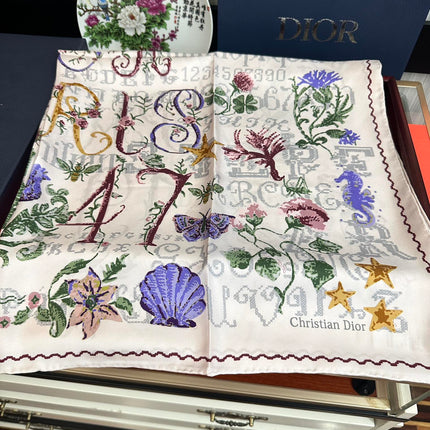 DIOR SQUARE SCARF 90 CM IN WHITE SILK MOTIF 735744