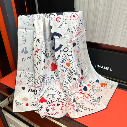 CHANEL 25S SCARF 90 IN SILK 738420