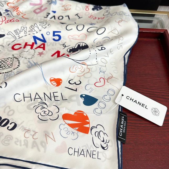 CHANEL 25S SCARF 90 IN SILK 738420