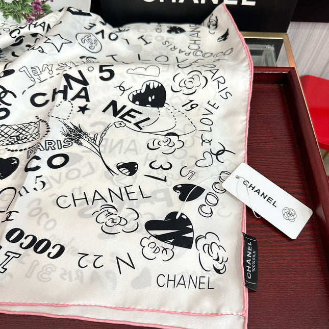 CHANEL 25S SCARF 90 IN SILK 738421