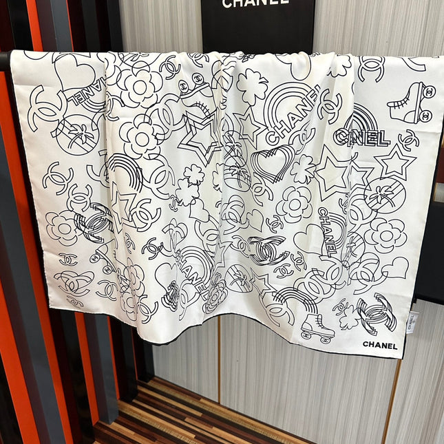 CHANEL 25S SCARF 90 IN SILK 738437