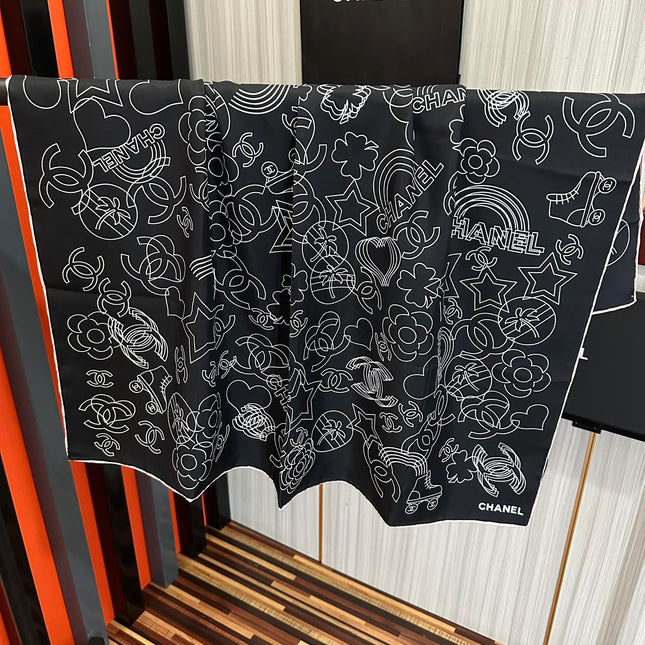 CHANEL 25S SCARF 90 IN SILK 738436