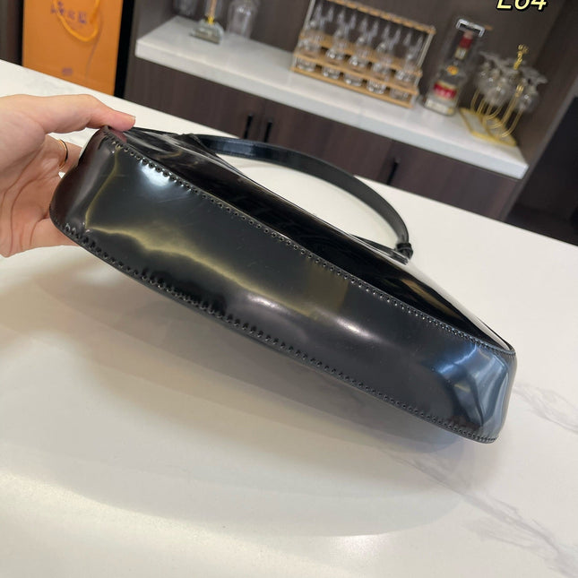 PRA 30 CLEO SHOULDER BAG IN BLACK BRUSHED LEATHER