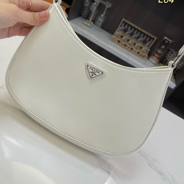 PRA 30 CLEO SHOULDER BAG IN WHITE BRUSHED LEATHER