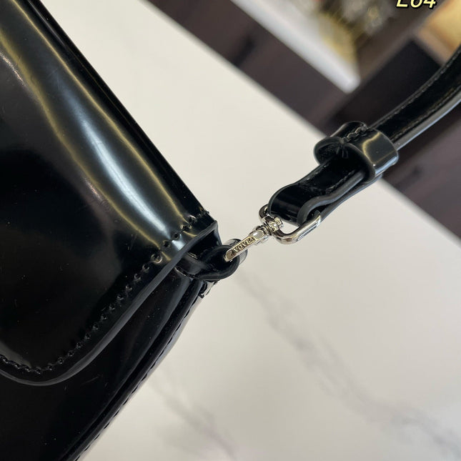 PRA 25 CLEO FLAP SHOULDER BAG IN BLACK BRUSHED LEATHER