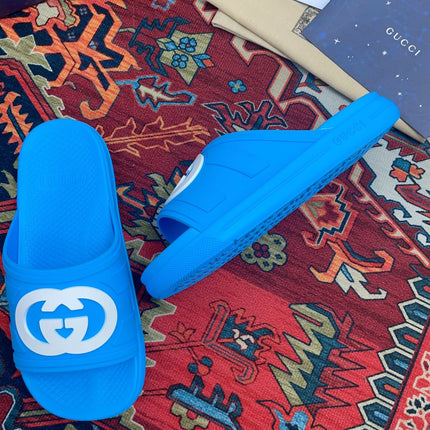 GG INTERLOCKING G SLIDE SANDAL BRIGHT BLUE RUBBER