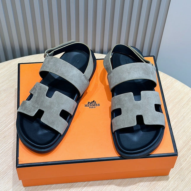 HM GENIUS SANDAL LIGHT GRAY SUEDE