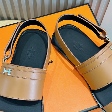 HM HENRIO FLAT SANDAL CARAMEL CALFSKIN