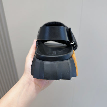 HM ELECTRIC SANDAL BLACK FABRIC AND CALFSKIN