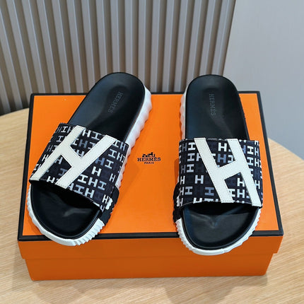 HM SLIPPERS BLACK MONOGRAM CANVAS