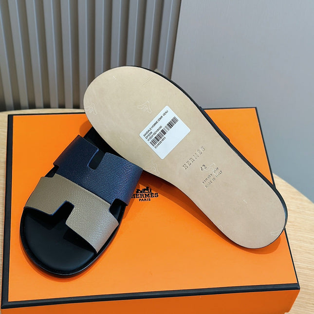 HM IZMIR SANDAL NAVY AND GRAY CALFSKIN