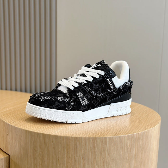 LV TRAINER SNEAKER BLACK MONOGRAM DENIM