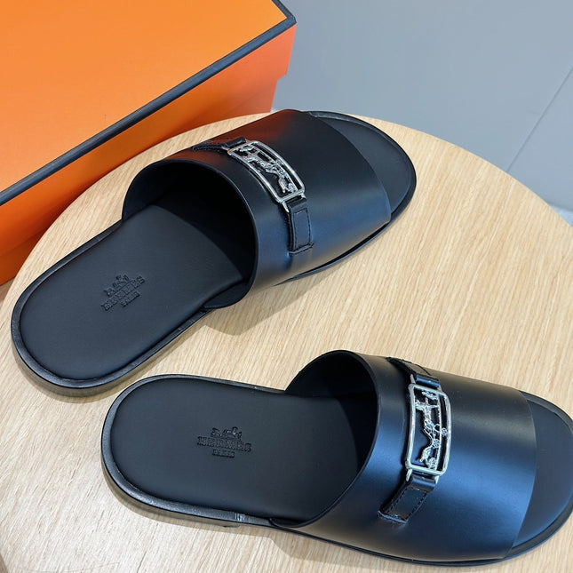 HM SILVER BUCKLE SLIPPERS BLACK CALFSKIN