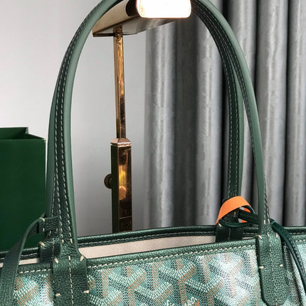 SAINT LOUIS PM 34 IN GREEN GOYARDINE CANVAS AND CALFSKIN