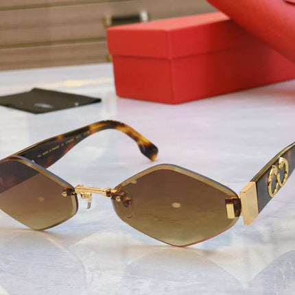 PANTHÈRE RHOMBUS FRAME SUNGLASSES CT00638S IN METAL AND ACETATE