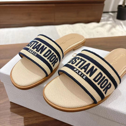 DWAY SLIDES IN BEIGE AND NAVY BLUE TECHNICAL FABRIC