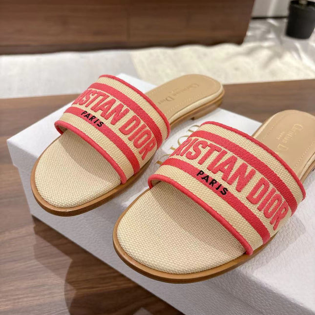 DWAY SLIDES IN BEIGE AND RED TECHNICAL FABRIC