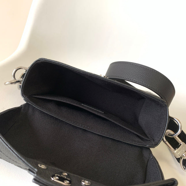 LV 25S SOUL TRUNK 19 IN BLACK EMBOSSED TAURILLON CALFSKIN SILVER HARDWARE