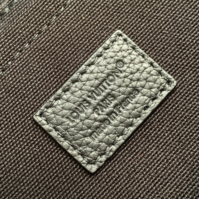 LV 25S SOUL TRUNK 19 IN BLACK EMBOSSED TAURILLON CALFSKIN SILVER HARDWARE