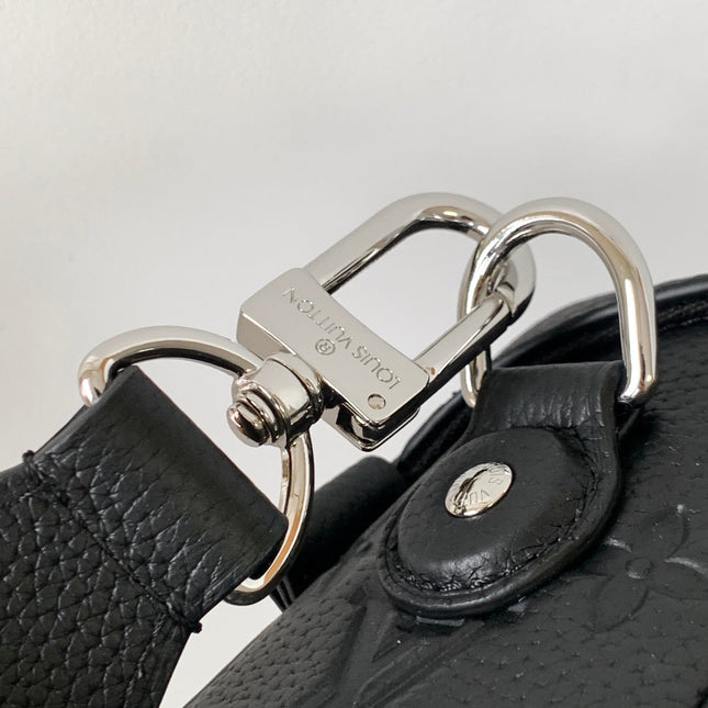 LV 25S SOUL TRUNK 19 IN BLACK EMBOSSED TAURILLON CALFSKIN SILVER HARDWARE