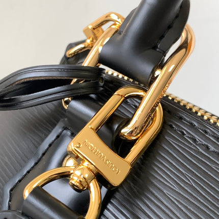 LV 25S ALMA BB BAG 23 IN BLACK EPI CALFSKIN GOLD HARDWARE