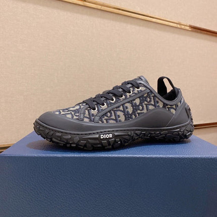 CD B28 LOW SHOES BLACK AND BEIGE JACQUARD