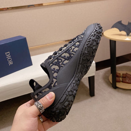 CD B28 LOW SHOES BLACK AND BEIGE JACQUARD