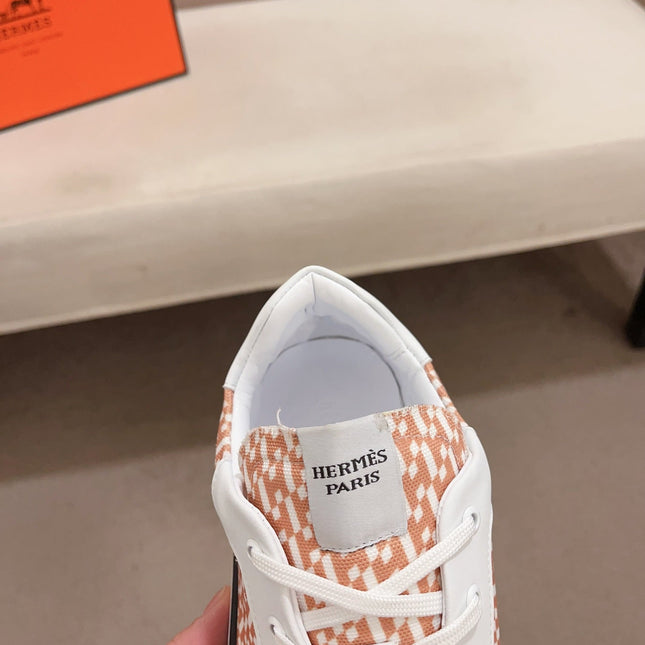 HM DAY SNEAKER WHITE AND CARROT FABRIC