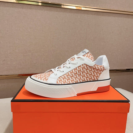HM DAY SNEAKER WHITE AND CARROT FABRIC