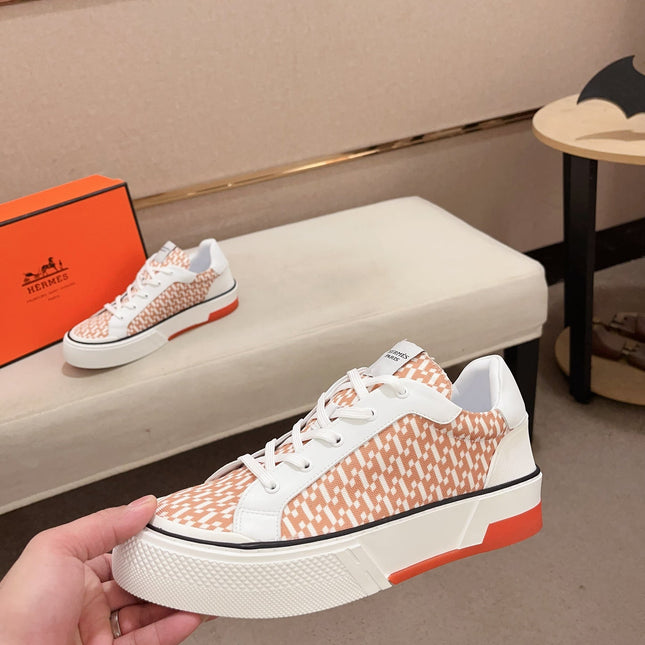 HM DAY SNEAKER WHITE AND CARROT FABRIC
