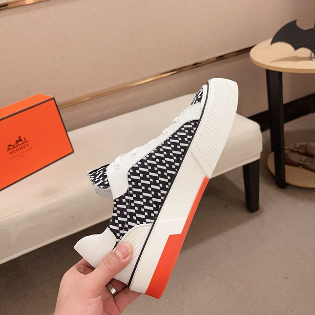 HM DAY SNEAKER BLACK AND WHITE FABRIC