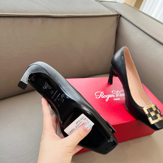 TROMPETTE BALLERINAS PUMPS IN BLACK SHINY CALFSKIN GOLD BUCKLE