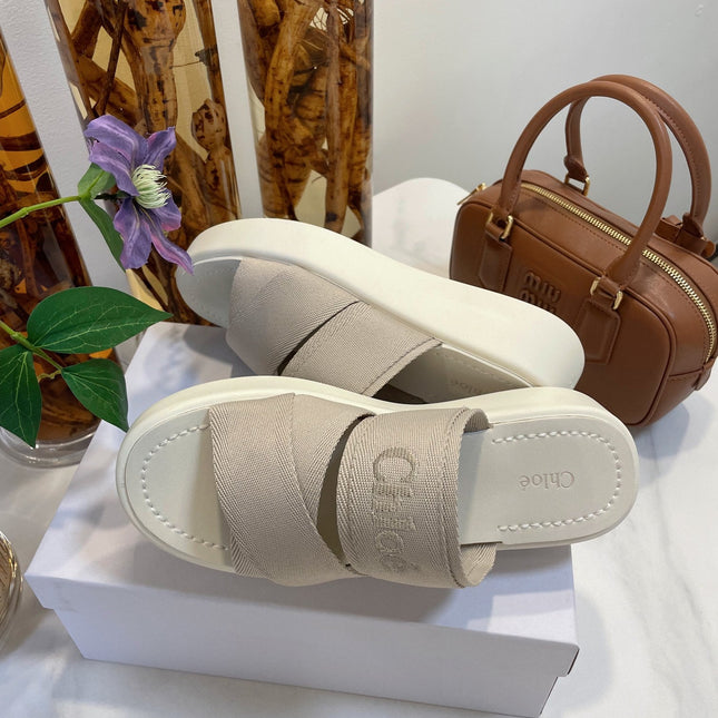 WOODY WEDGE SANDALS IN DOVE GREY CANVAS WITH WHITE RUBBER SOLE