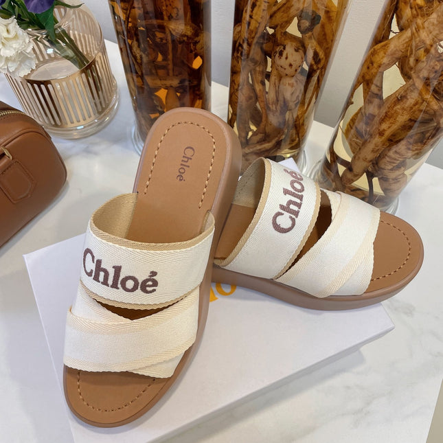 WOODY WEDGE SANDALS IN WHITE CANVAS WITH CIDER BROWN RUBBER SOLE