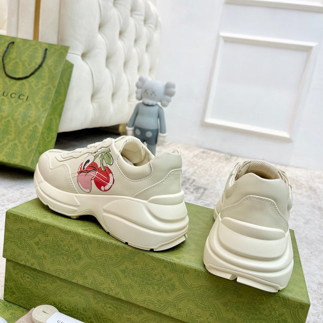 GG RHYTON TRAINER WHITE LAMBSKIN WITH HEART MOTIF