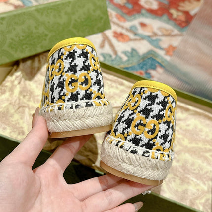 GG ESPADRILLE LOAFER LEMON AND BLACK CANVAS