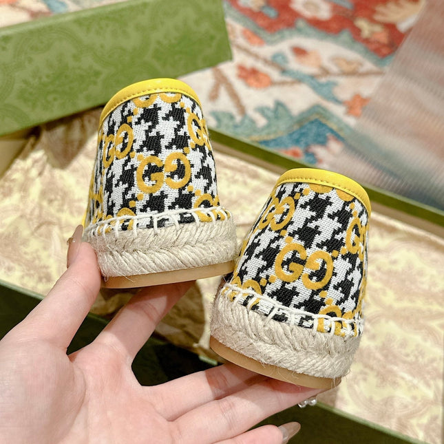 GG ESPADRILLE LOAFER LEMON AND BLACK CANVAS