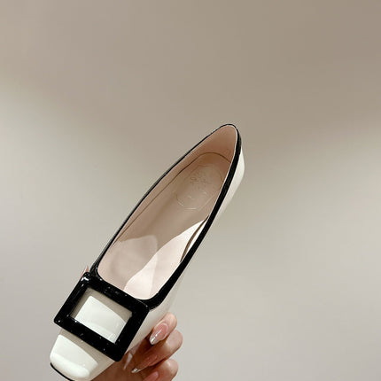 TROMPETTE BALLERINAS IN WHITE SHINY CALFSKIN BLACK SQUARE BUCKLE