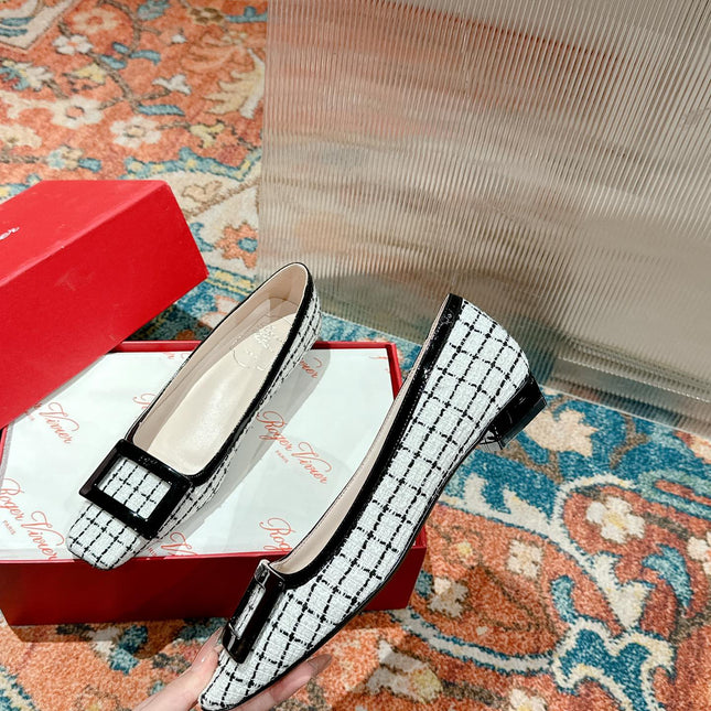 TROMPETTE BALLERINAS IN WHITE TWEED WITH BLACK STRIPES