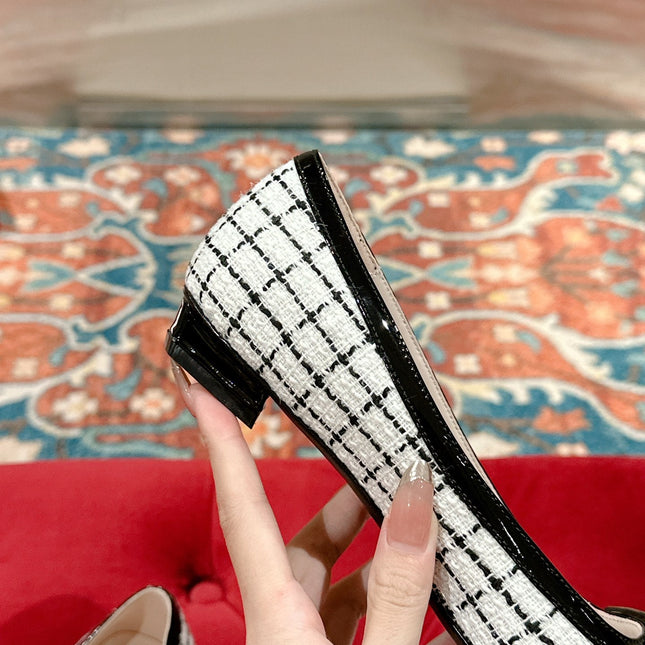 TROMPETTE BALLERINAS IN WHITE TWEED WITH BLACK STRIPES