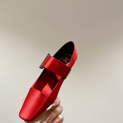 MARY JANES IN RED SATIN WITH CRYSTAL SQUARE BUCKLE