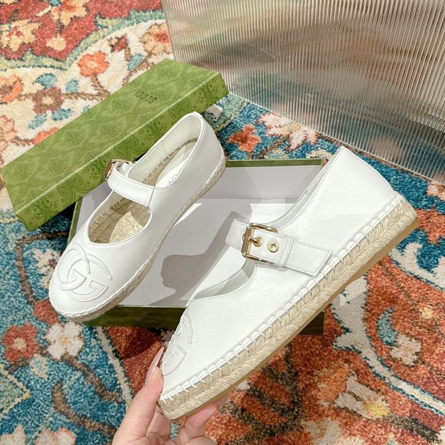 GG CROSS STRAP FLAT SHOES IN WHITE CALFSKIN WITH STRAW SOLE