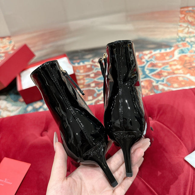 VIV CANARD ANKLE BOOTS IN BLACK PATENT CALFSKIN