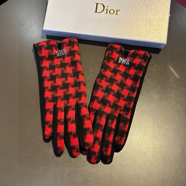 PLAID GLOVES IN RED MIX BLACK WOOL 405939