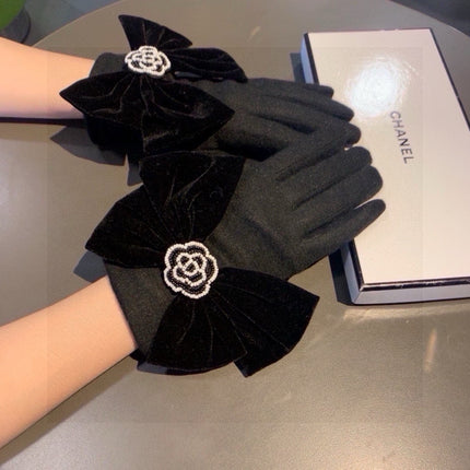 GLOVES IN BLACK WOOL WITH LARGE BOW 464996